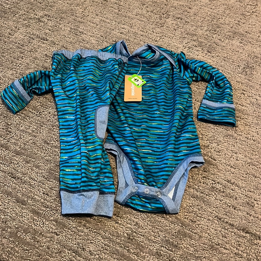 Patagonia Infant Capliene set